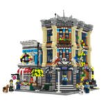 City Police Station and Donut Shop Street Scene Modular Building Block Set
