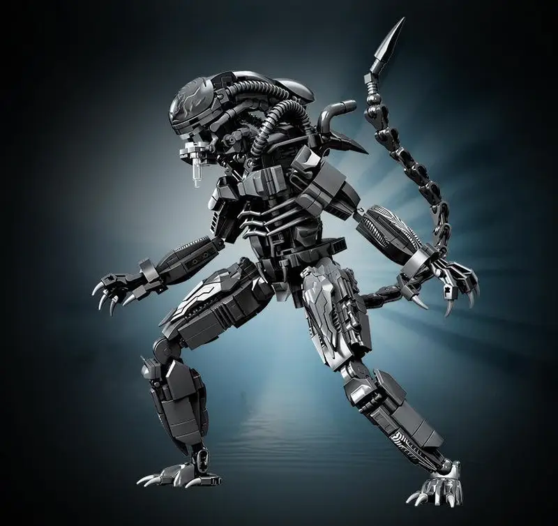 Xenomorph Alien Building Block Set - Articulated Sci-Fi Horror Warrior Model